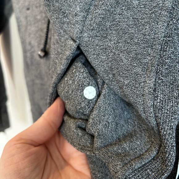 Lululemon Scuba Hoodie Heathered Speckled Black Women’s Size 4 - Picture 7 of 8